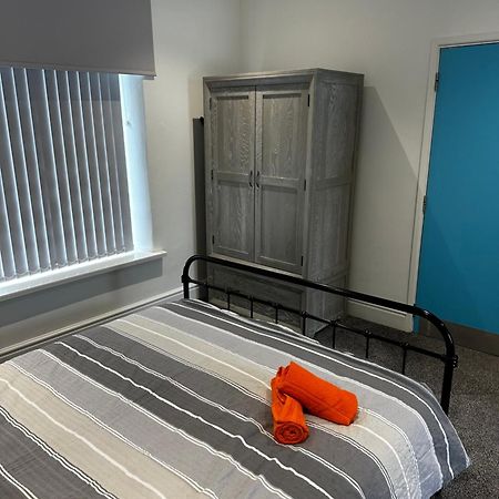 Town Centre Studio Flat 梅瑟蒂德菲尔 外观 照片